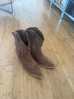 Miim LA Cowboy Boots